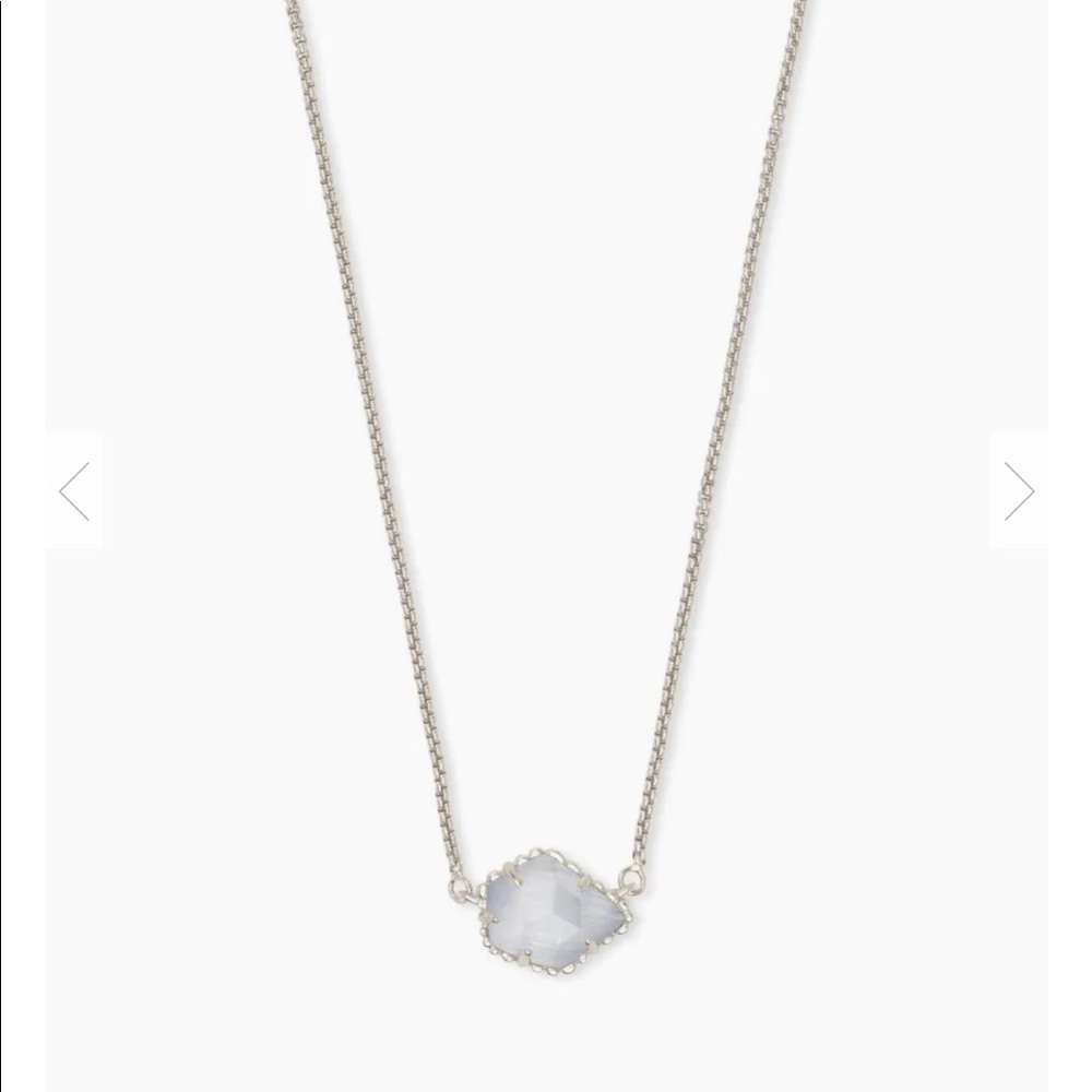 Kendra Scott Tess necklace